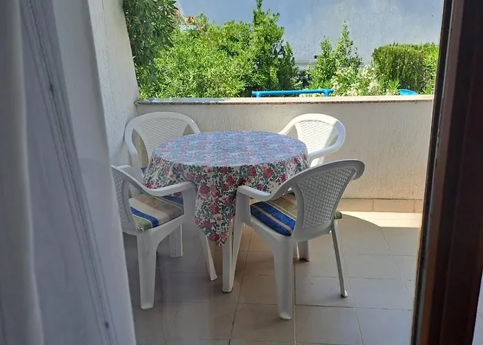 Apartament With Parking Space Punat, Krk - 24812 *